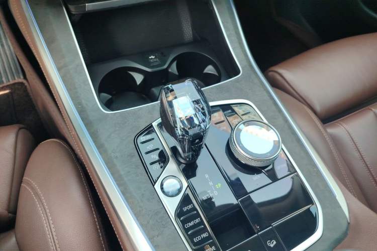 Used BMW X5 2020 xDrive40i M Sport Package Gear Lever