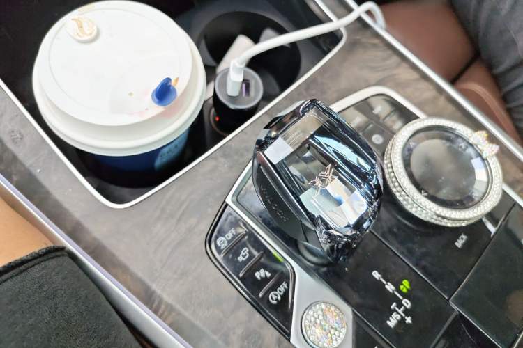 Used BMW X5 2020 xDrive40i M Sport Package Gear Lever