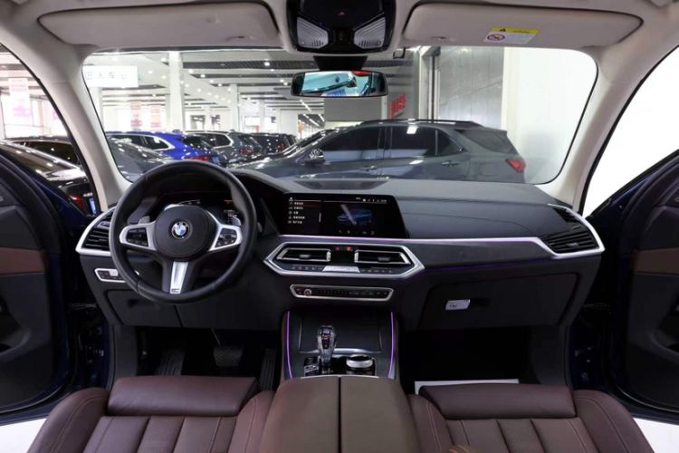 Used BMW X5 2020 xDrive40i M Sport Package Interior 1