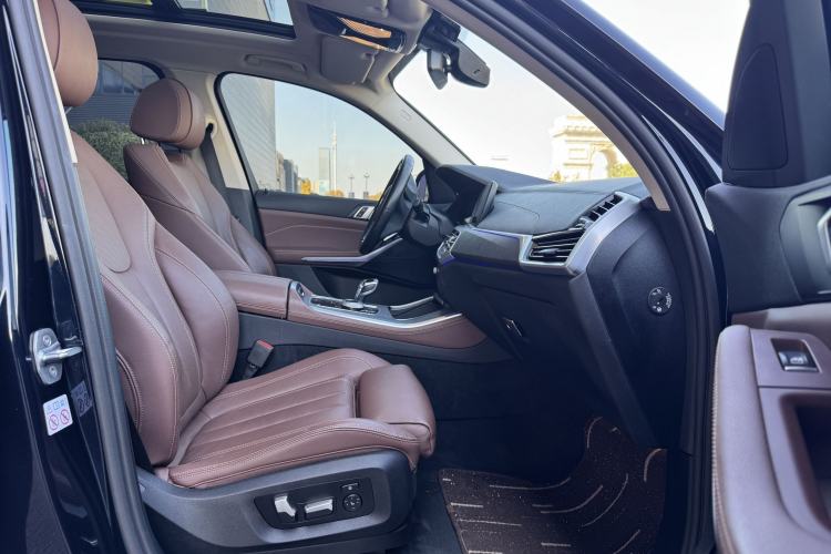 Used BMW X5 2020 xDrive30i M Sport Package Interior 7