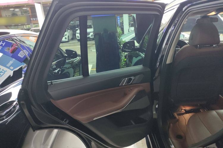 Used BMW X5 2020 xDrive40i M Sport Package Interior 8