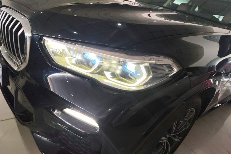 Used BMW X5 2020 xDrive40i M Sport Package Left Front Headlight