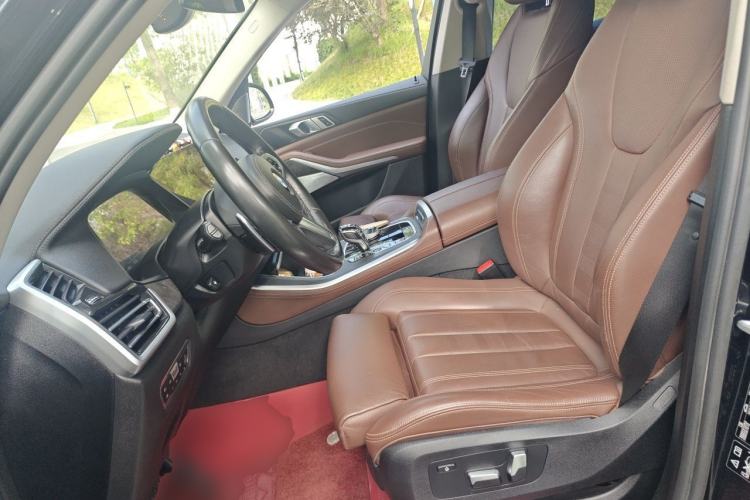 Used BMW X5 2020 xDrive40i M Sport Package Left Front Seat