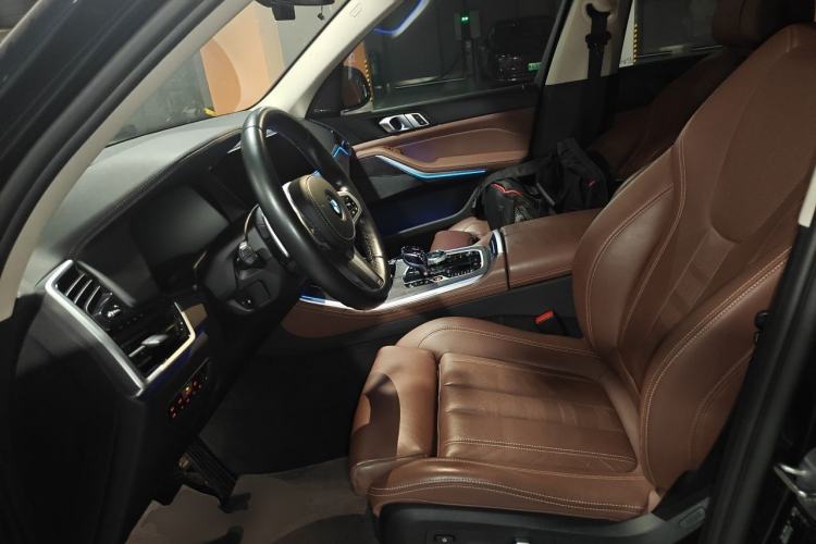 Used BMW X5 2020 xDrive40i M Sport Package Left Front Seat