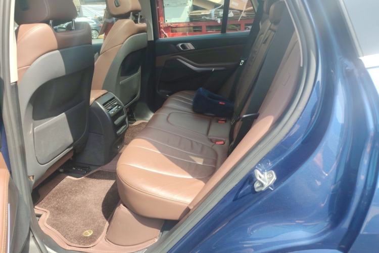 Used BMW X5 2020 xDrive40i M Sport Package Left Rear Seat
