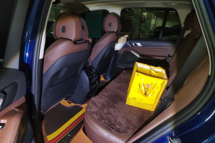 Used BMW X5 2020 xDrive30i M Sport Package Left Rear Seat