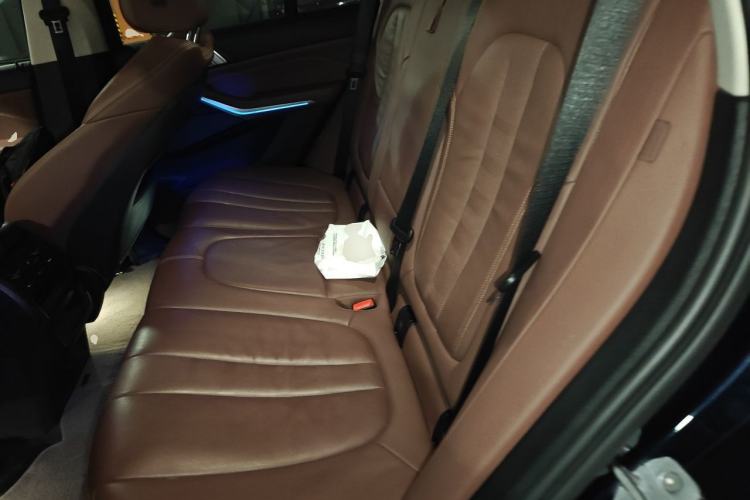 Used BMW X5 2020 xDrive40i M Sport Package Left Rear Seat