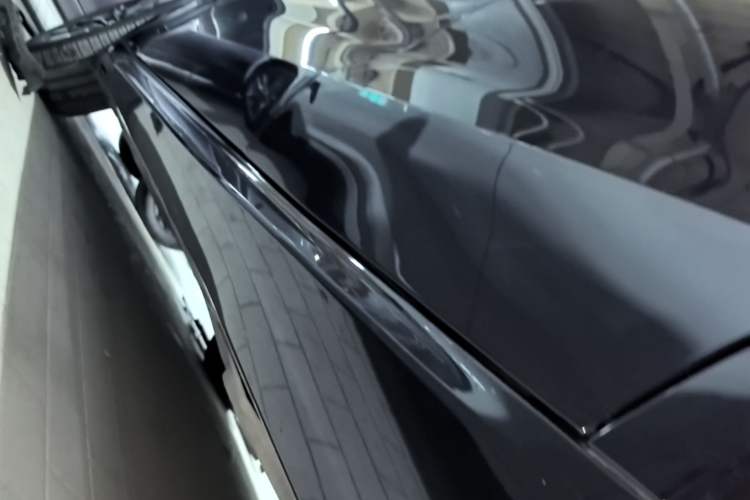 Used BMW X5 2020 xDrive40i M Sport Package Left Side Sill