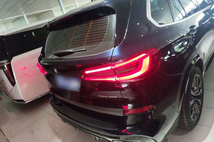 Used BMW X5 2020 xDrive40i M Sport Package Rear