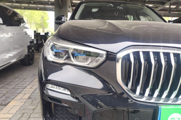 Used BMW X5 2020 xDrive40i M Sport Package Right Front Headlight