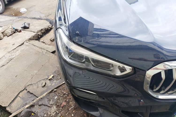 Used BMW X5 2020 xDrive40i M Sport Package Right Front Headlight
