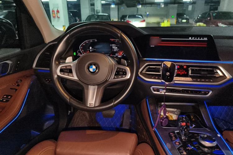 Used BMW X5 2020 xDrive40i M Sport Package Steering Wheel