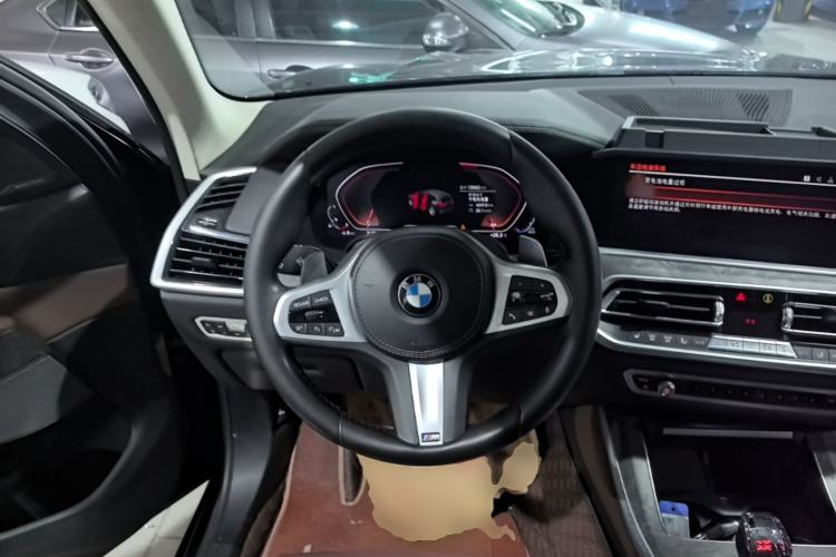 Used BMW X5 2020 xDrive40i M Sport Package Steering Wheel