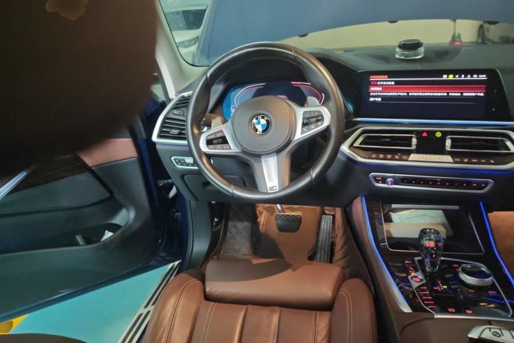 Used BMW X5 2020 xDrive30i M Sport Package Steering Wheel