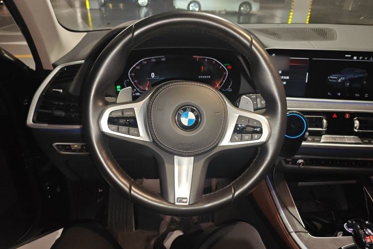 Used BMW X5 2020 xDrive40i M Sport Package Steering Wheel