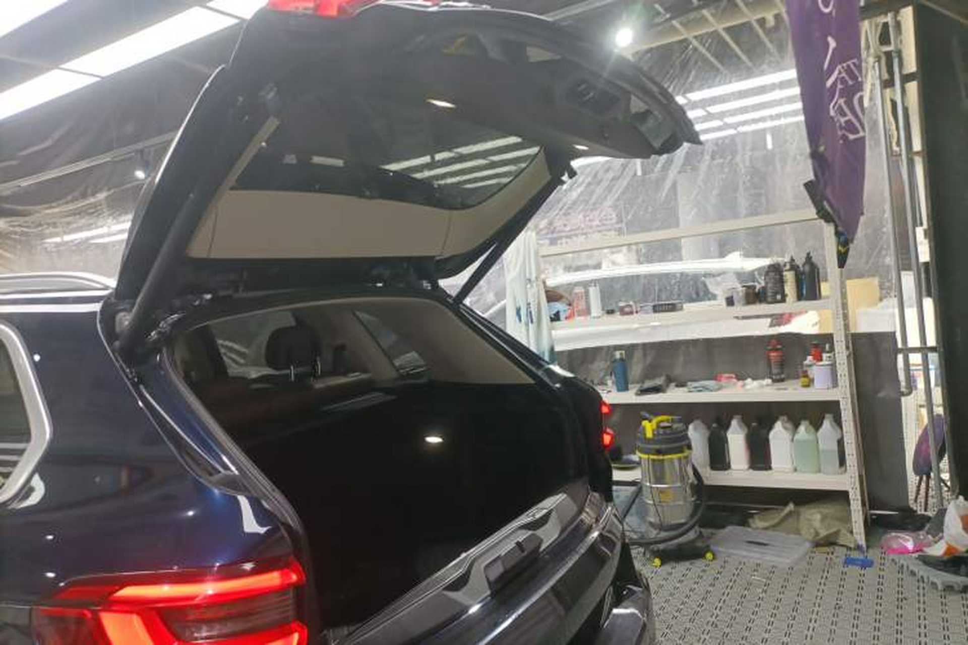 Used BMW X5 2020 xDrive40i M Sport Package Trunk