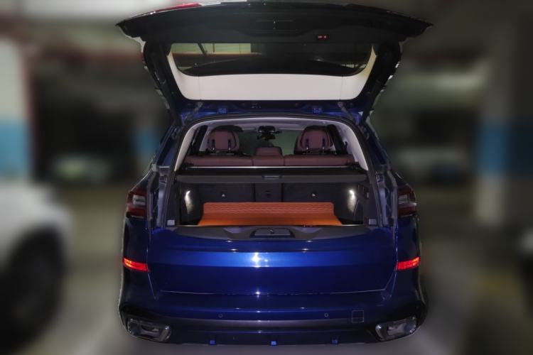 Used BMW X5 2020 xDrive30i M Sport Package Trunk