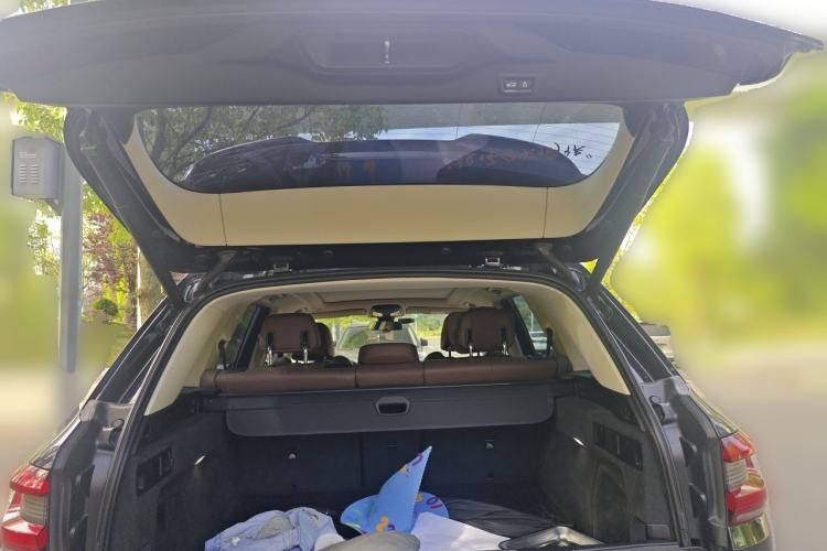 Used BMW X5 2020 xDrive40i M Sport Package Trunk