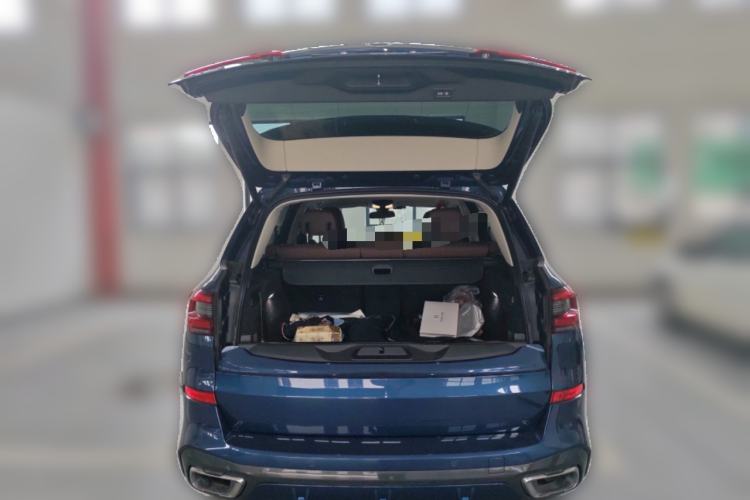 Used BMW X5 2020 xDrive30i M Sport Package Trunk