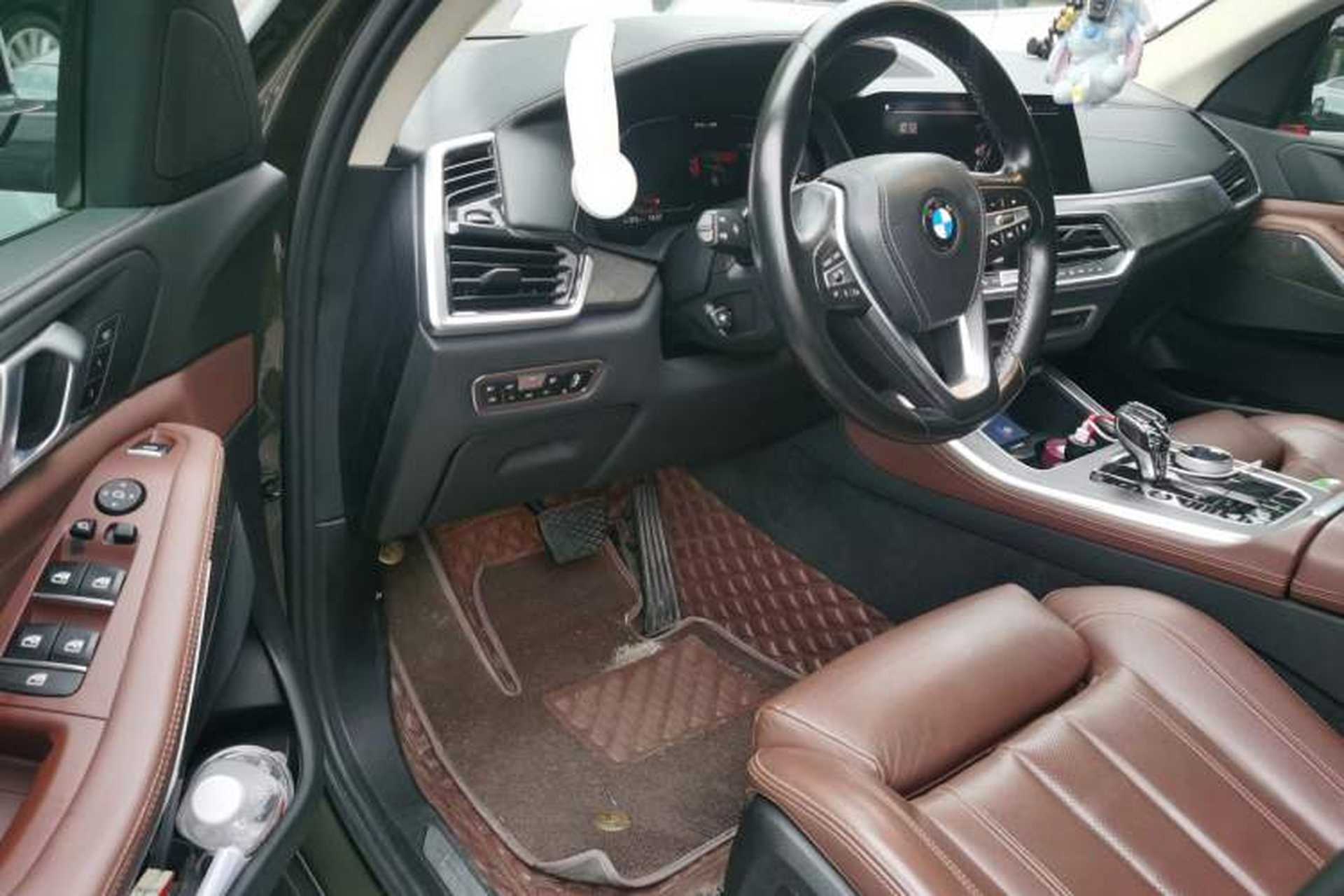 Used BMW X5 2020 xDrive30i X Design Package Driver Seat