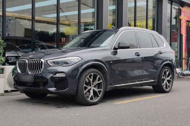 Used BMW X5 2020 xDrive40i Luxury Model with M Sport Package