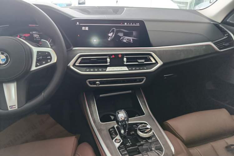 Used BMW X5 2020 xDrive40i M Sport Package Audio And AC Panel