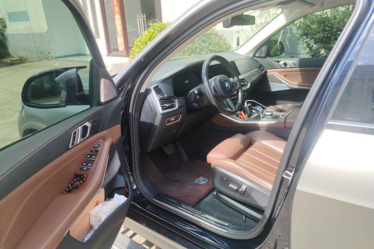 Used BMW X5 2020 xDrive30i M Sport Package Driver Seat