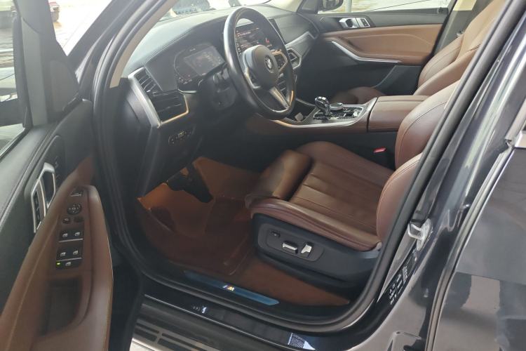 Used BMW X5 2020 xDrive30i M Sport Package Driver Seat