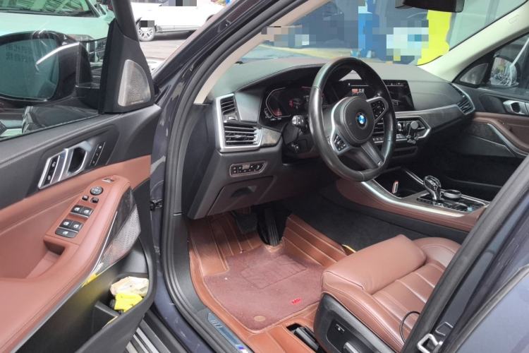 Used BMW X5 2020 xDrive40i M Sport Package Driver Seat