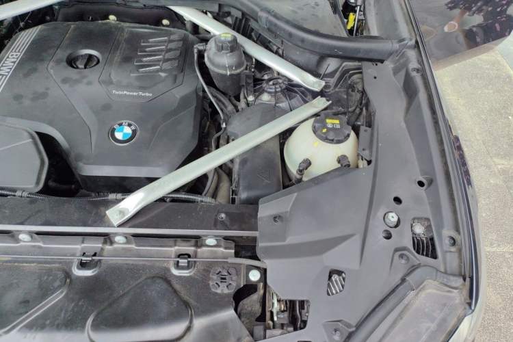 Used BMW X5 2020 xDrive30i M Sport Package Engine Bay Left