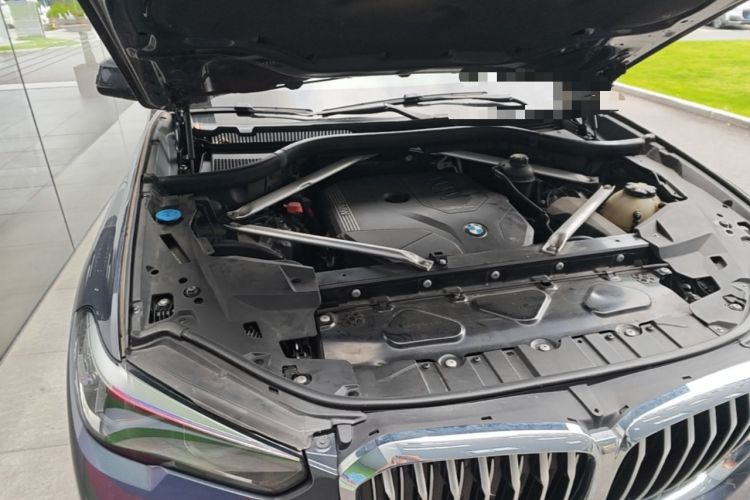 Used BMW X5 2020 xDrive30i X Design Package Engine Bay Right