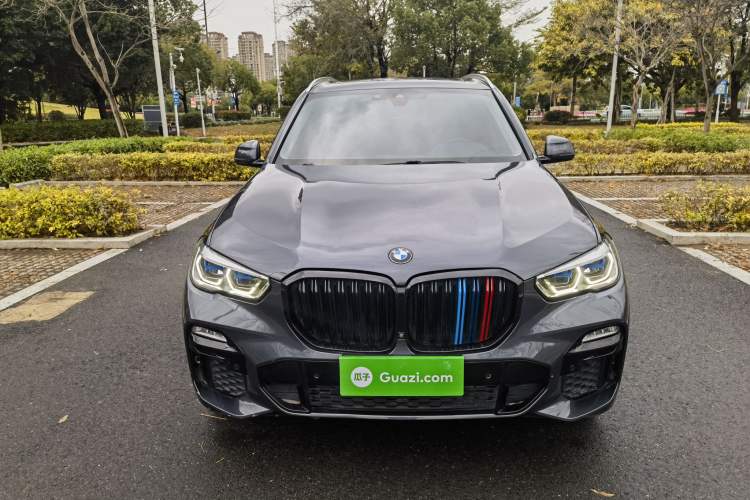 Used BMW X5 2020 xDrive40i M Sport Package Exterior 1