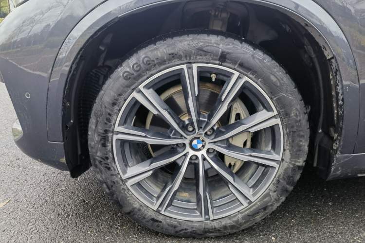 Used BMW X5 2020 xDrive40i M Sport Package Exterior 10