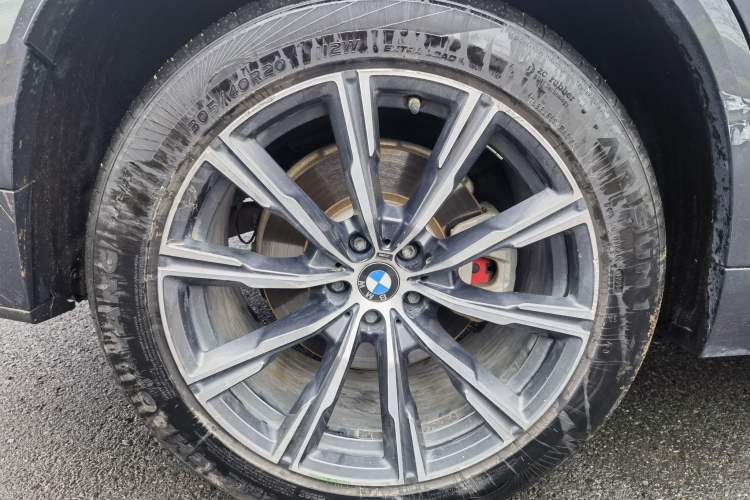 Used BMW X5 2020 xDrive40i M Sport Package Exterior 9