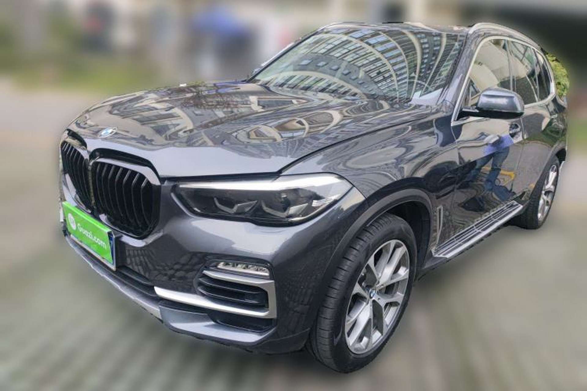Used BMW X5 2020 xDrive30i X Design Package Front Left 45 Deg