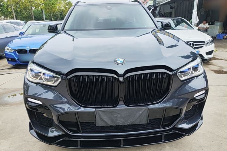 Used BMW X5 2020 xDrive30i M Sport Package Front