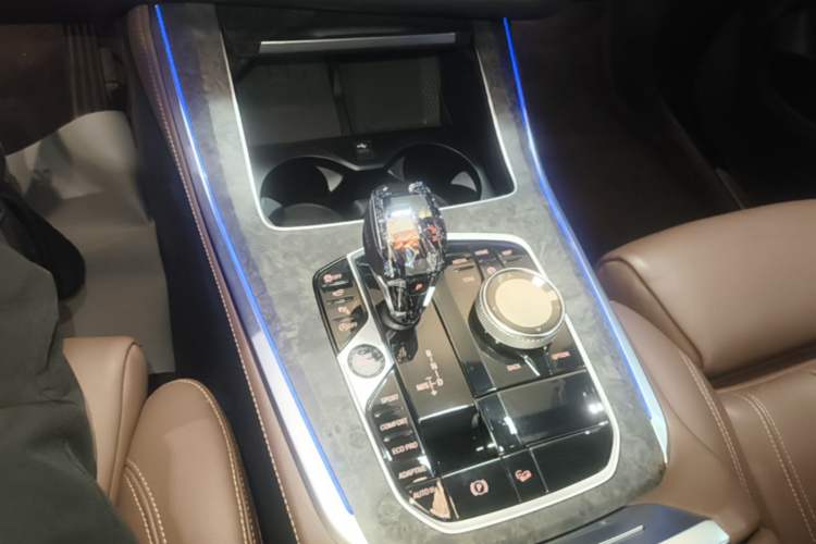 Used BMW X5 2020 xDrive40i M Sport Package Gear Lever