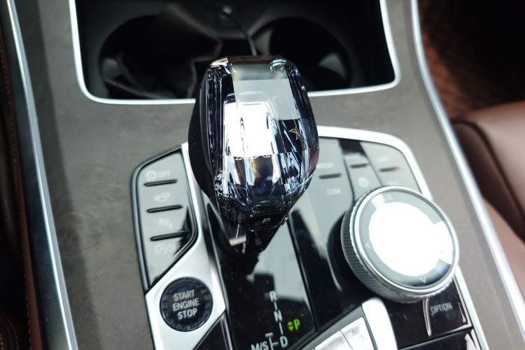 Used BMW X5 2020 xDrive40i M Sport Package Gear Lever