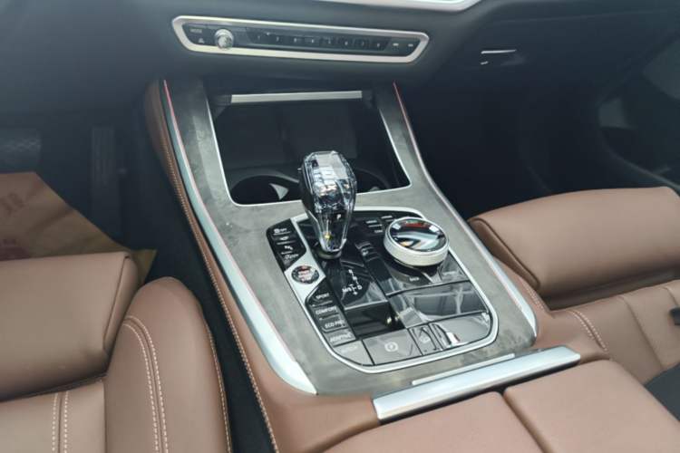 Used BMW X5 2020 xDrive40i M Sport Package Gear Lever