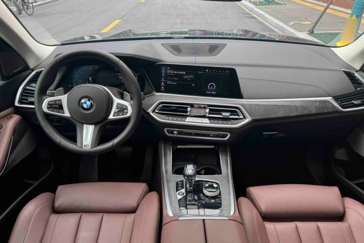Used BMW X5 2020 xDrive40i M Sport Package Interior 5