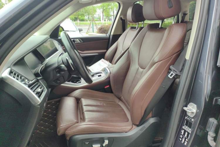 Used BMW X5 2020 xDrive30i M Sport Package Left Front Seat