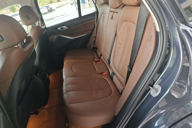 Used BMW X5 2020 xDrive30i M Sport Package Left Rear Seat