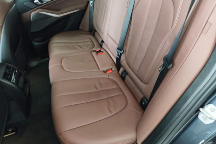 Used BMW X5 2020 xDrive40i M Sport Package Left Rear Seat