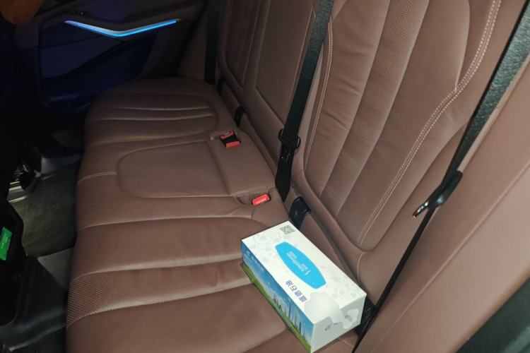 Used BMW X5 2020 xDrive40i M Sport Package Left Rear Seat