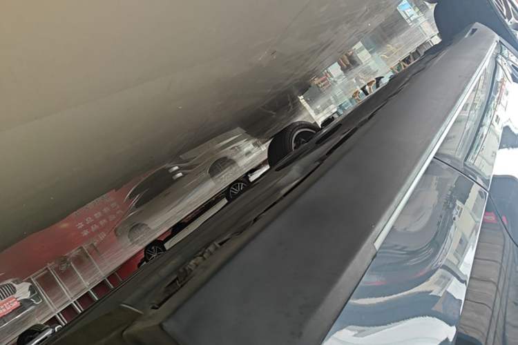 Used BMW X5 2020 xDrive30i X Design Package Left Side Sill