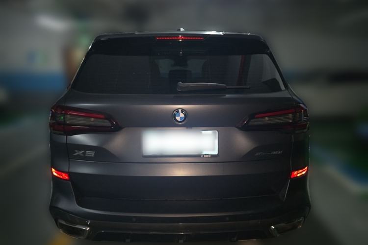 Used BMW X5 2020 xDrive40i Luxury Model with M Sport Package Rear