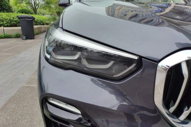 Used BMW X5 2020 xDrive30i M Sport Package Right Front Headlight