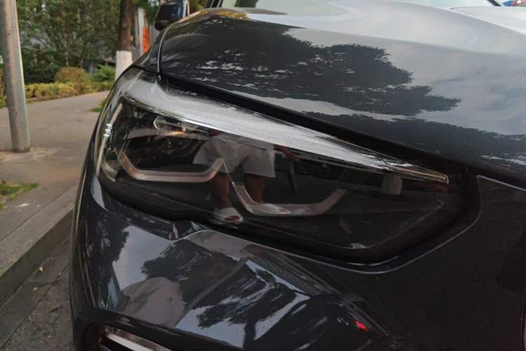 Used BMW X5 2020 xDrive30i M Sport Package Right Front Headlight