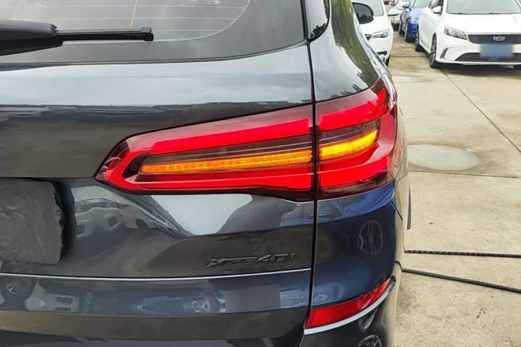 Used BMW X5 2020 xDrive30i M Sport Package Right Rear Taillight