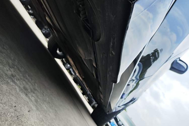 Used BMW X5 2020 xDrive30i M Sport Package Right Side Sill